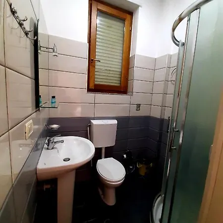 Vila Giorgio 3* Shkodra
